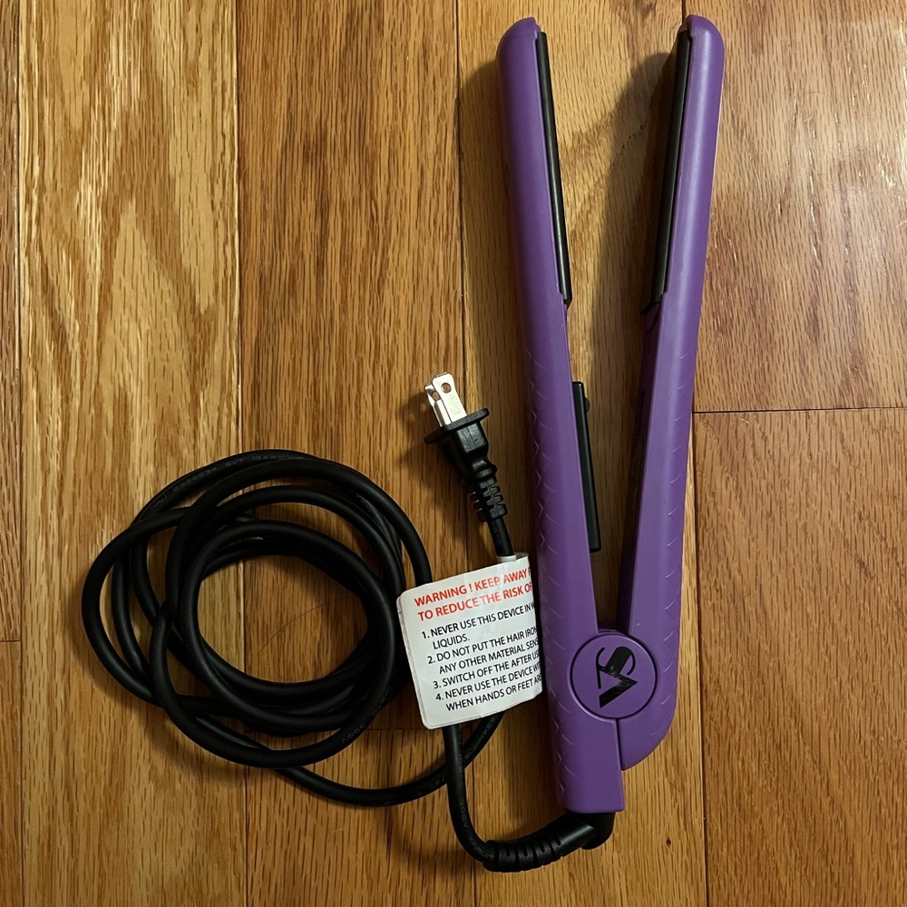 Straight Ahead Straightener